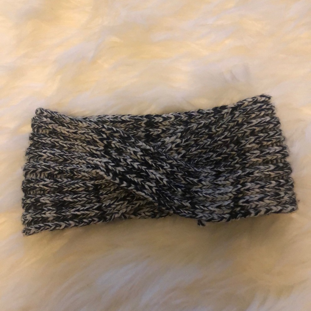 Ear warmer